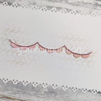 Gummiapan - Skallop banner, str 95,5 x 11,5 mm