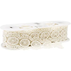 Simplicity: Antique White - Circular Venice Lace