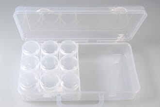 Praktis oppbevaring - Plastskrin 2 rom /9 runde bokser