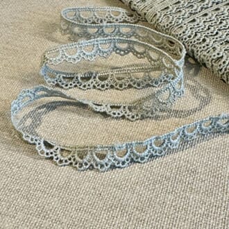 Papirdesign - Grågrønn blonde, bredde 10 mm, selges pr m