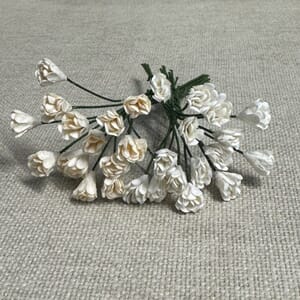 Papirdesign - Hvit og beige Rufseknopper, 30 stk